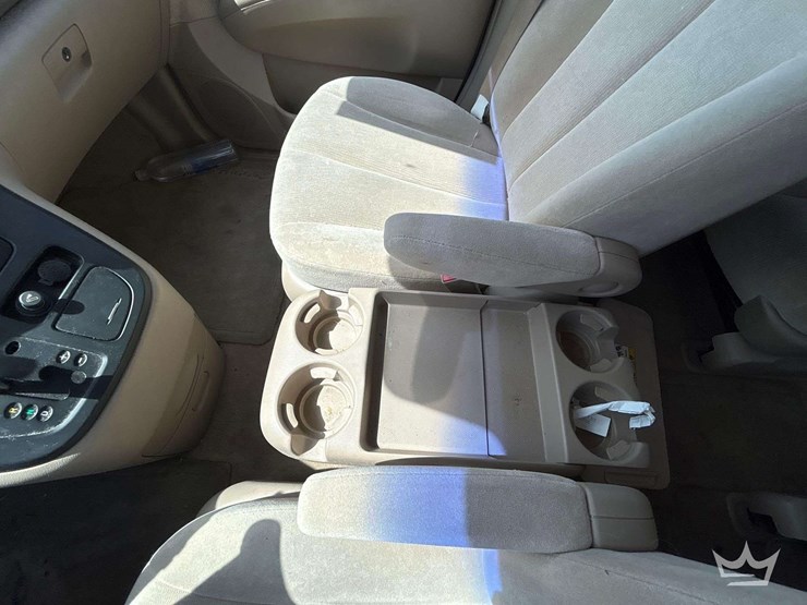 2006-kia-sedona-image-17