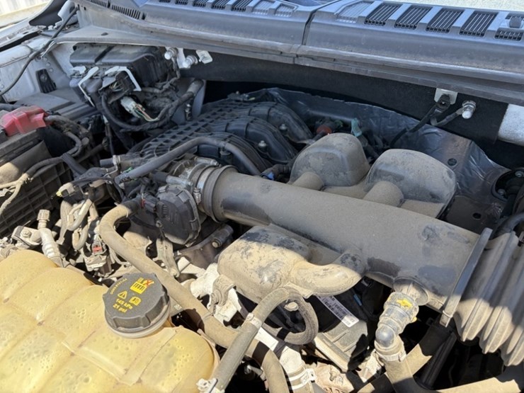 2019-ford-f150-xl-image-12