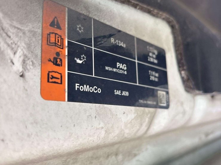 2015-ford-expedition-platinum-image-10