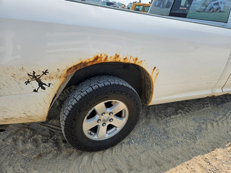 2009-dodge-1500-image-11
