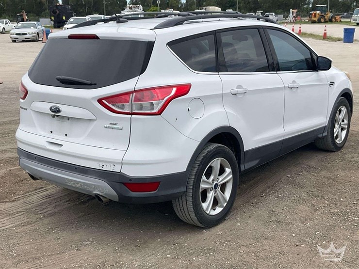 2016-ford-escape-image-3