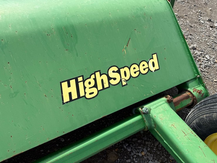john-deere-520-image-36