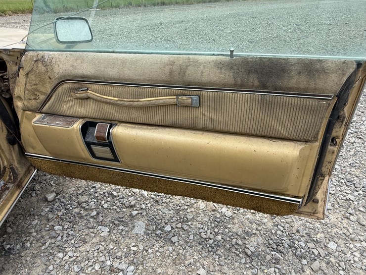 #5391-•-*inop-1977-chysler-new-yorker-sedan-cs23t7c122387-inv#5391-image-30