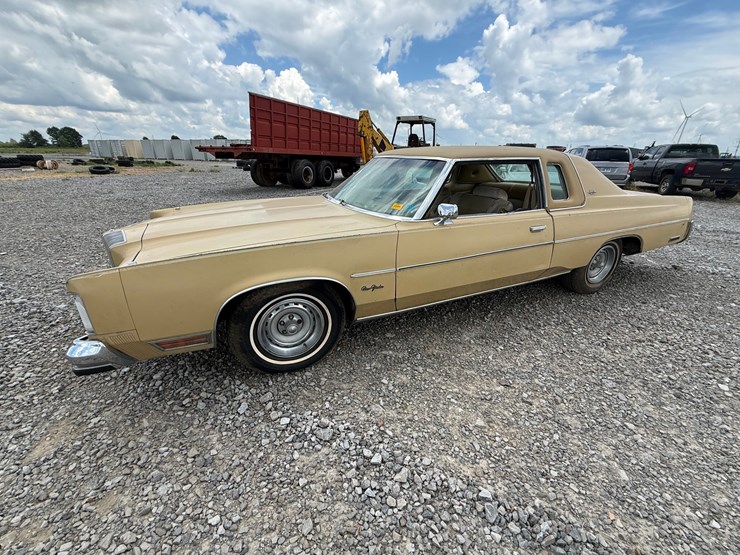 #5391-•-*inop-1977-chysler-new-yorker-sedan-cs23t7c122387-inv#5391-image-1