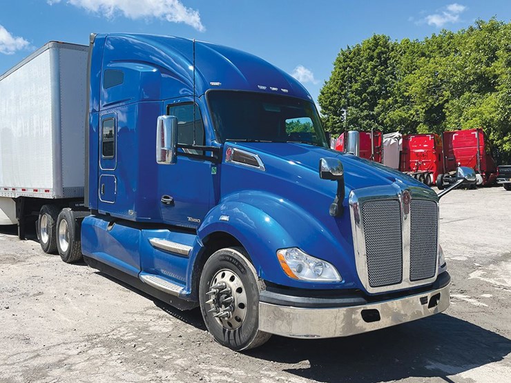 2021-kenworth-t680-image-1