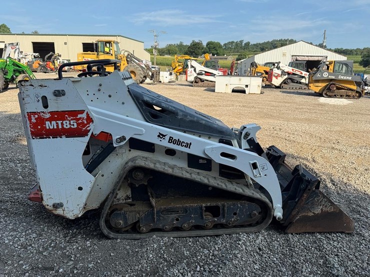 2018-bobcat-mt85-image-5