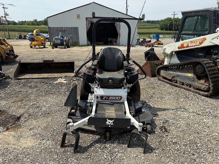 2021-bobcat-zt3500-image-3