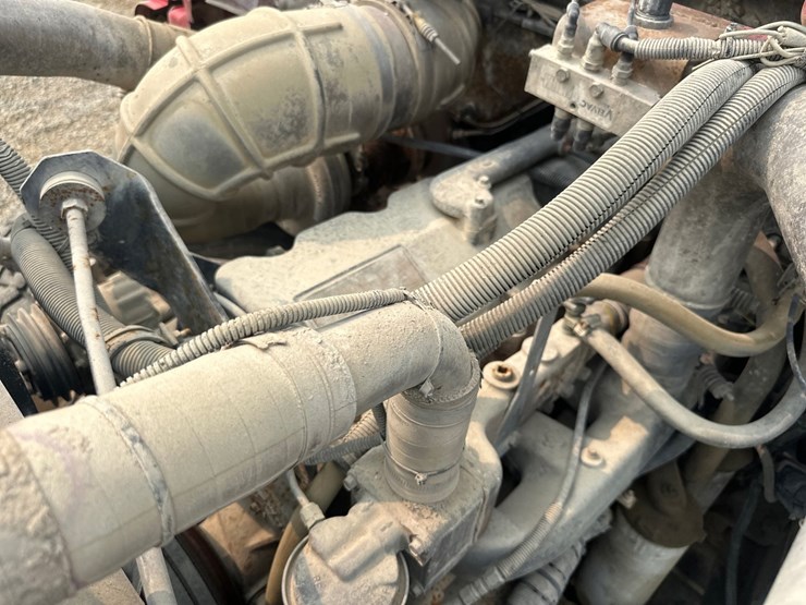 1997-mack-dm688s-image-39