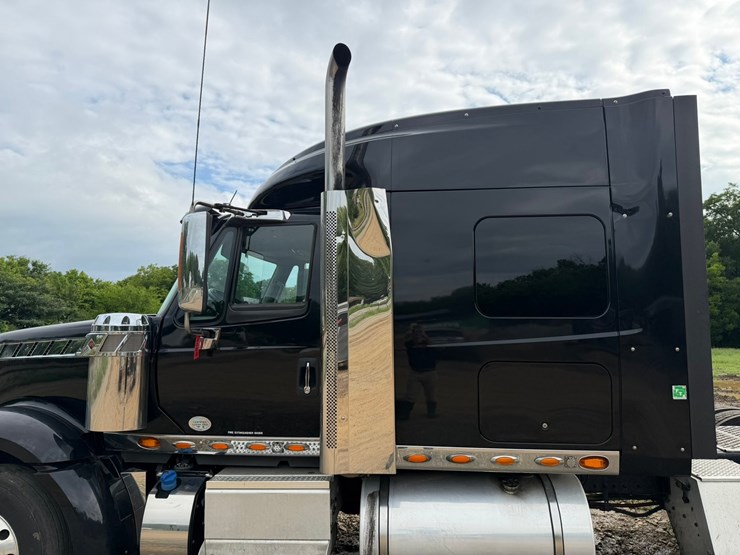 2015-international-lonestar-image-13