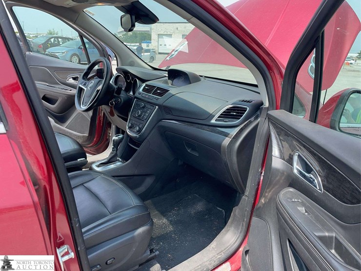 2015-buick-encore-image-17