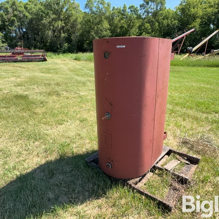 Vega Industries 265-Gal Heating Fuel Tank