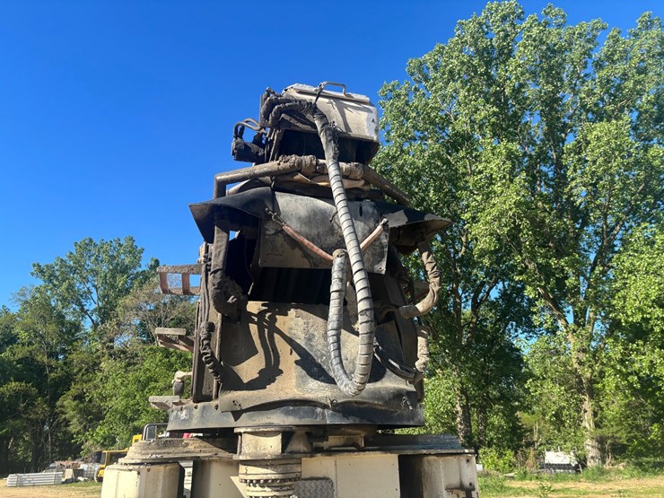 mack-rd688s-image-86