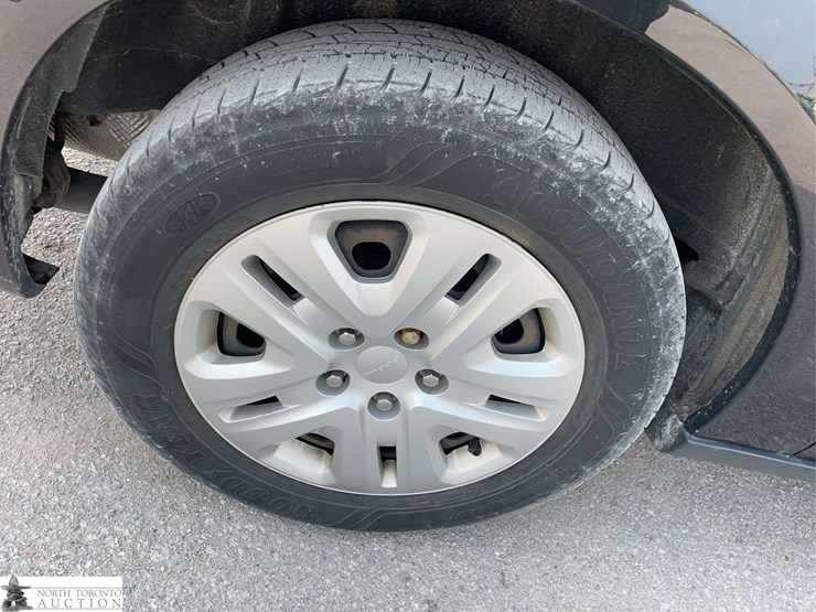 2018-dodge-grand-caravan-sxt-image-21