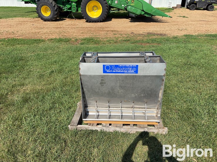 stainless-steel-hog-feeders-image-6