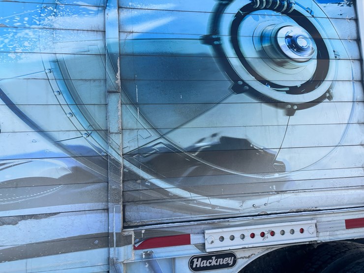 2014-hackney-beverage-trailer-image-23