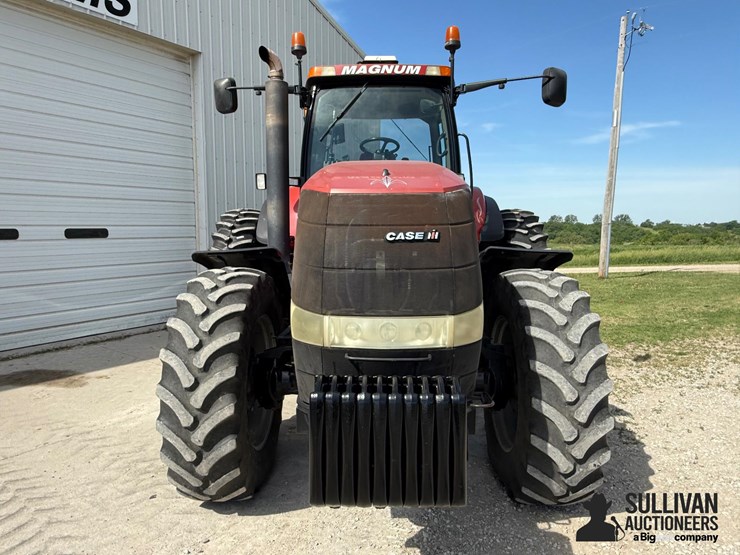 2009-case-ih-magnum-245-image-2