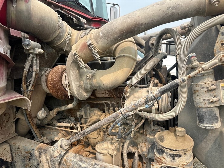 1997-mack-dm688s-image-40