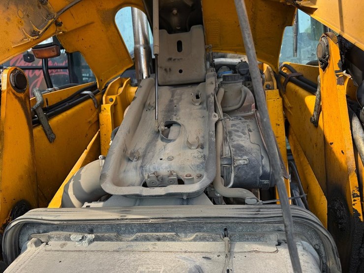 jcb-3cx14-image-22