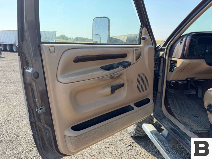 1997-dodge-ram-2500-image-23