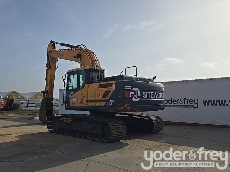 hyundai-hx260l-image-3