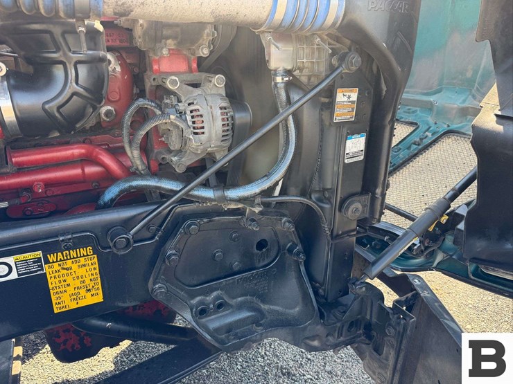 2016-kenworth-t680-image-60