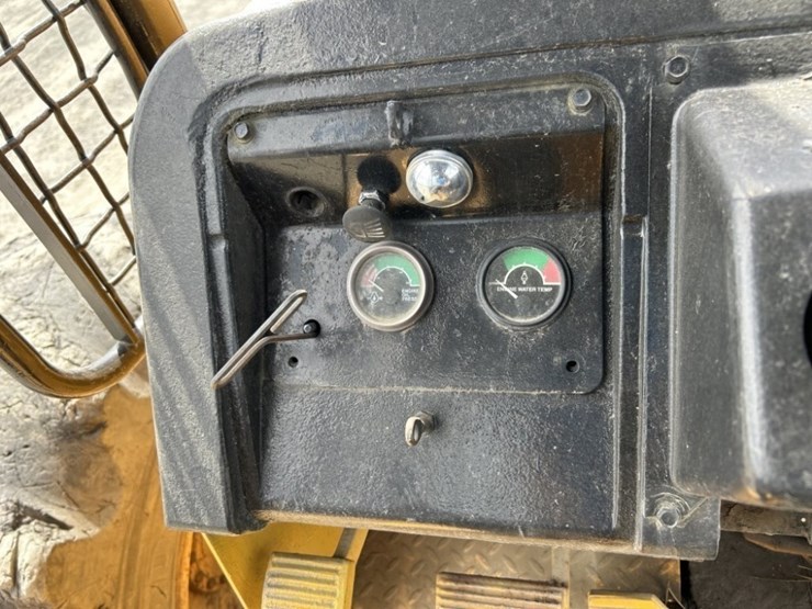 john-deere-740-image-22