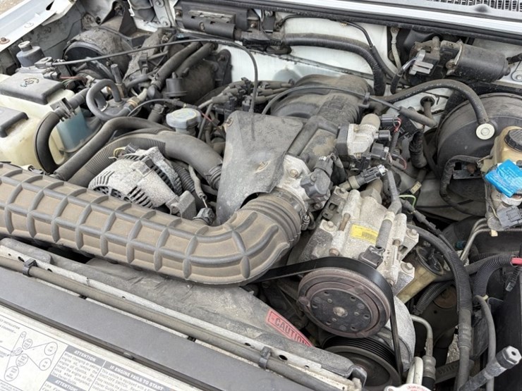 1996-ford-explorer-image-11