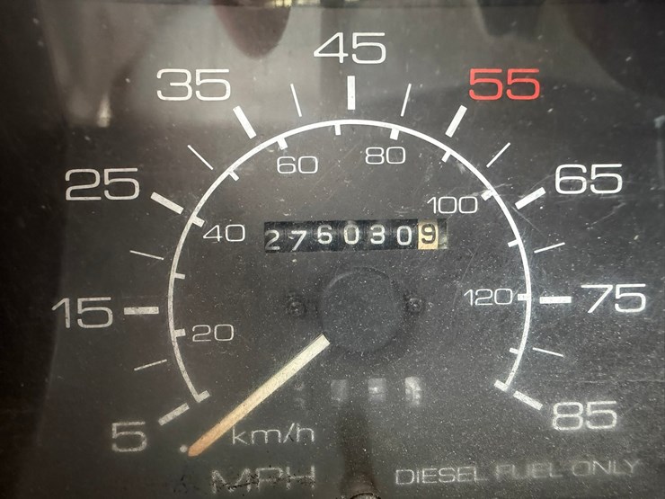 1993-isuzu-npr-image-55