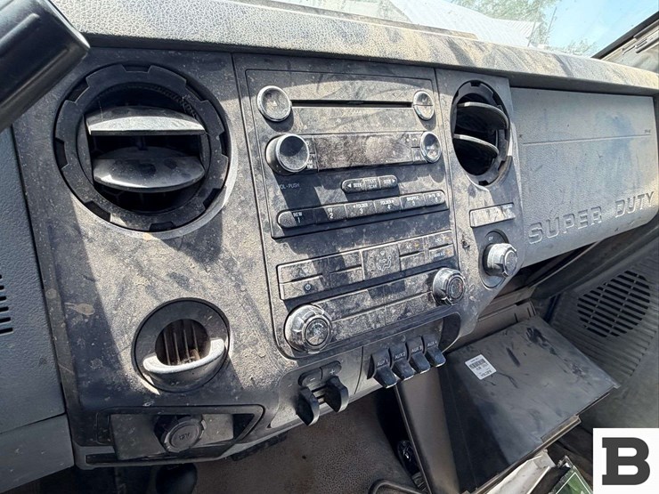 2012-ford-f450-image-29