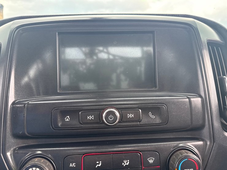 2017-gmc-3500hd-image-67