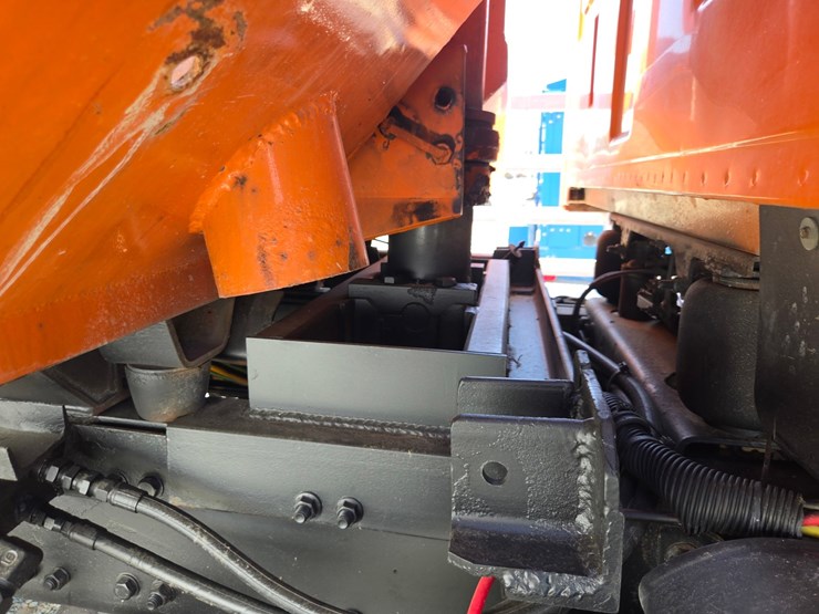 2006-caterpillar-c7-image-31