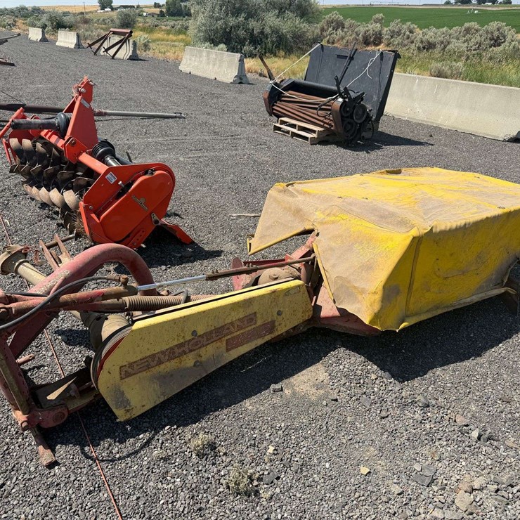 New Holland NH442 Disc Mower