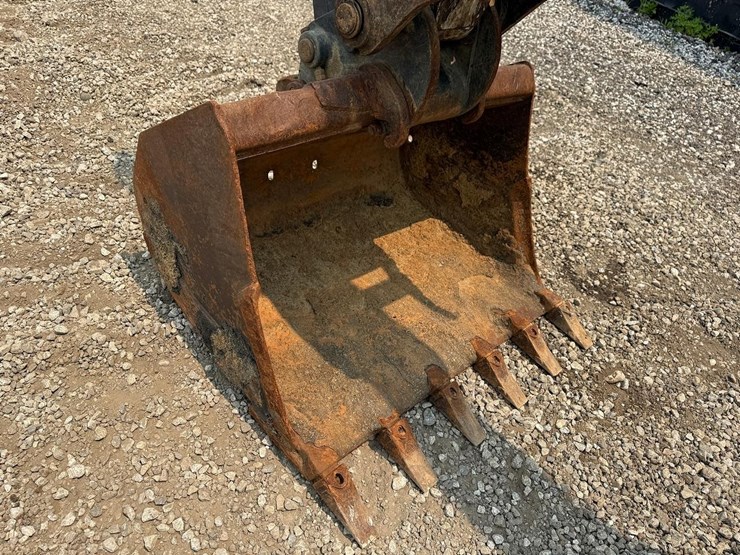 2022-bobcat-e50-image-8