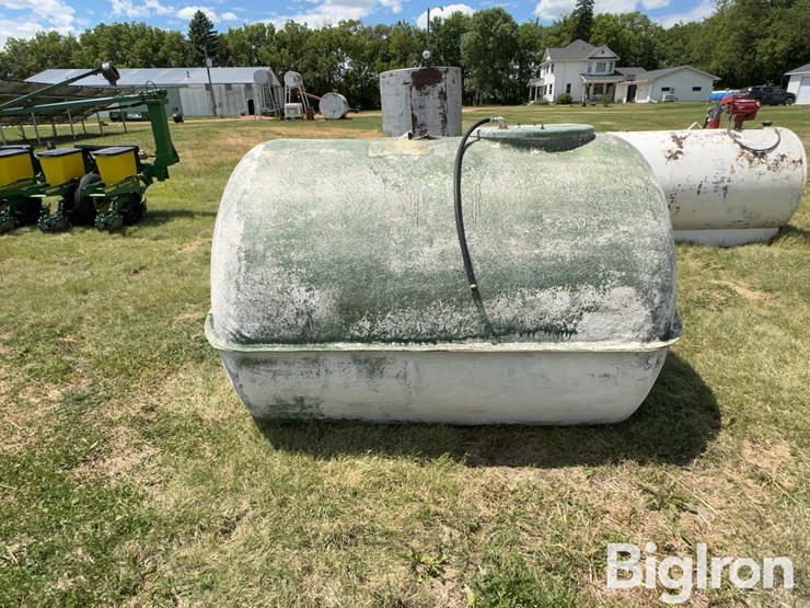 pleasure-products-1000-gal-fiberglass-water-tank-image-4