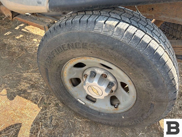 2009-chevrolet-silverado-3500-image-5