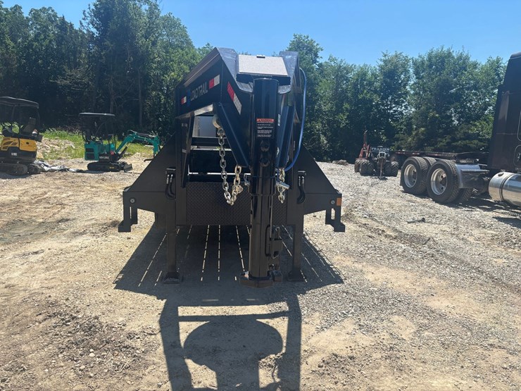 2026-gooseneck-load-trail-image-6