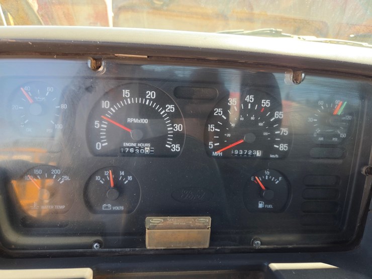 1998-cummins-m11-image-66
