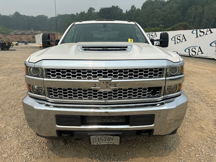 2019-chevrolet-silverado-3500hd-image-8
