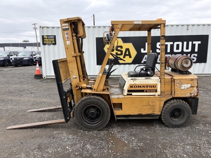 1989-komatsu-fg30t-8-forklift-image-7