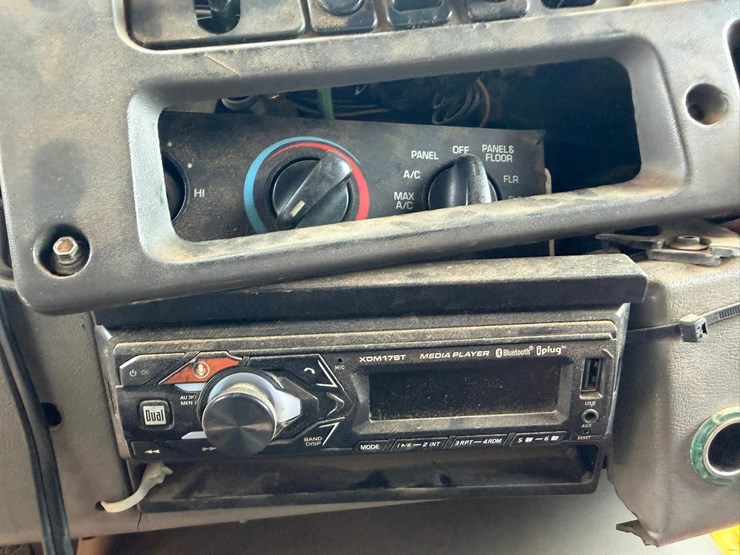 1997-ford-lt9513-image-88