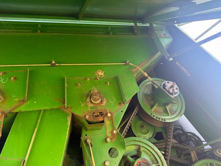 1990-john-deere-9600-image-78