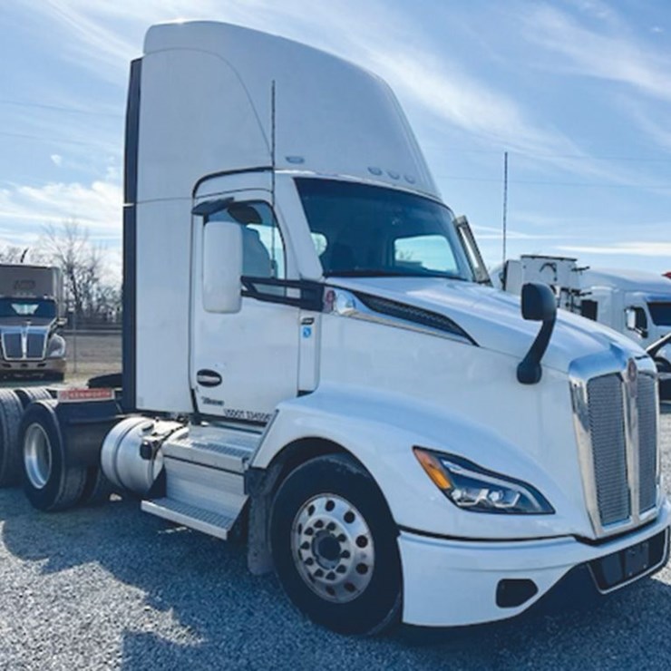 2024 KENWORTH T680