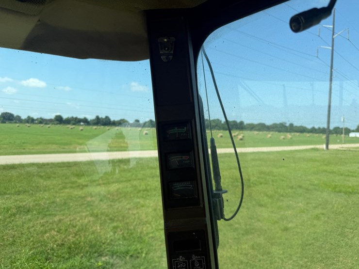 1990-john-deere-9600-image-111