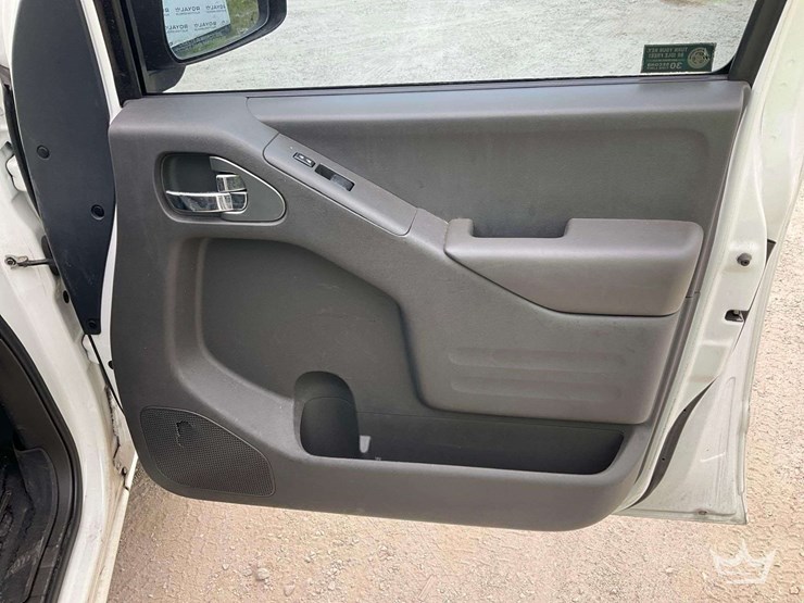 2019-nissan-frontier-image-23