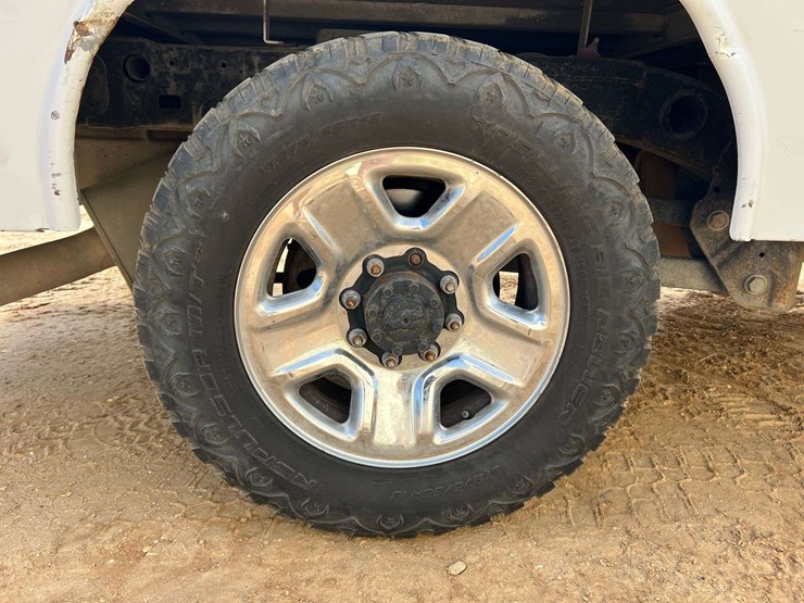 dodge-2500-image-16