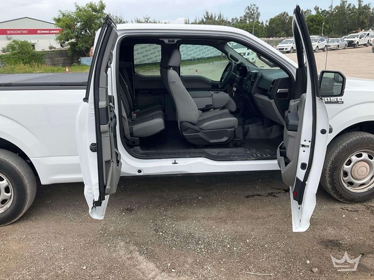 2016-ford-f150-image-26