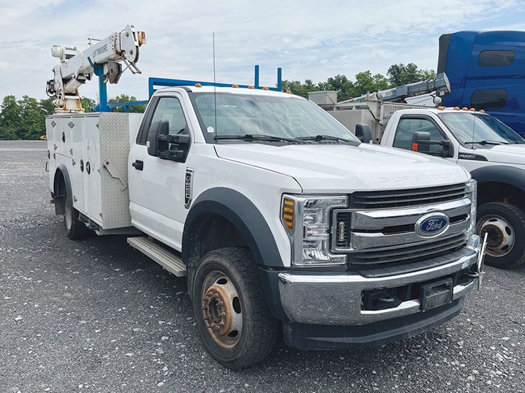 2019-ford-f550-xl-image-1