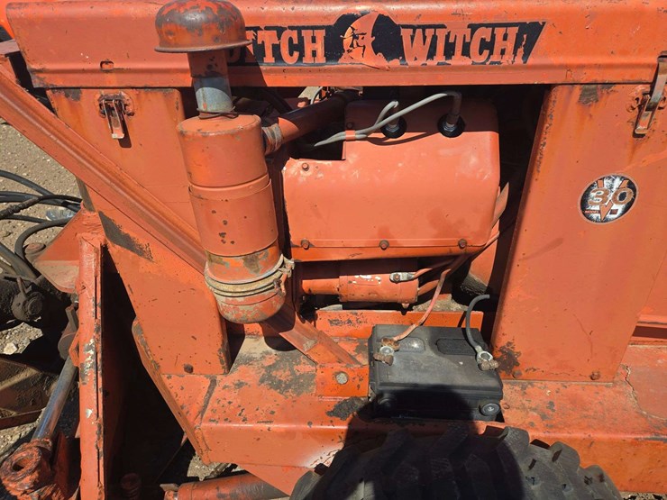 1970-ditch-witch-v30-image-19