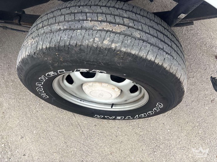 2016-ford-f150-image-22