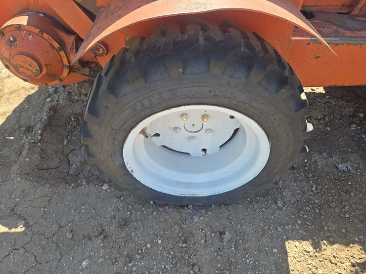 1970-ditch-witch-v30-image-11
